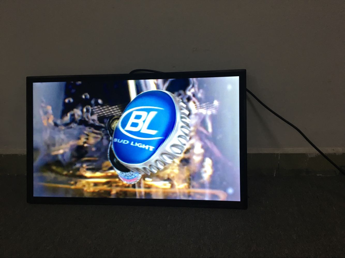 glasses-free 3D display screen - image 2